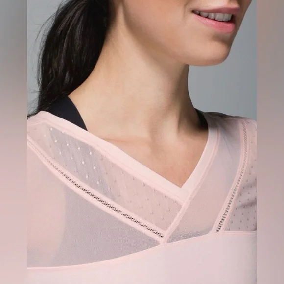 Lululemon Just Breathe Long Sleeve Heathered Parfait Pink Size 6 or Medium - Picture 14 of 14